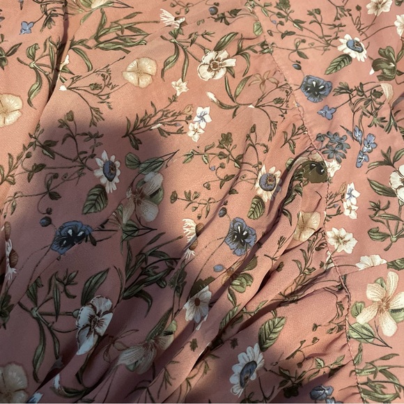 Rihoas Pink and multi-coloured floral cover up with a flattering fit - Picture 7 of 8